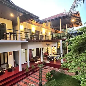 Marari Charlys Couette-café Alappuzha
