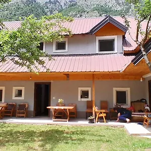 Bujtina Sherifaj Locanda